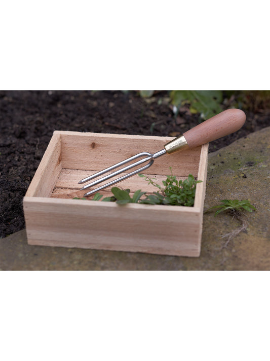 Gardener's Weeder