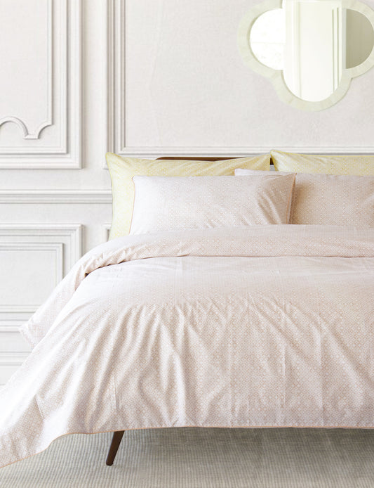 Alyssum Double Duvet Cover and 2 Standard Pillowcases Set - Peach