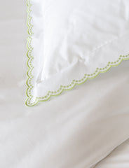 Anemone Single Duvet Cover and Standard Pillowcase Set - Green (Pre order for delivery in end October)