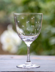 Two Wine Glasses with Stars Design by Vintage List