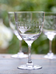 Six Wine Glasses with Lens Design by Vintage List