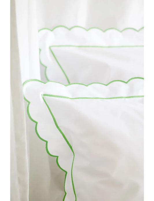 Green Scalloped Square Pillowcase (65cm x 65cm)