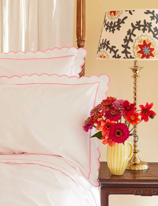 Pink Scalloped Double Duvet Cover & 2 Oxford Pillowcases Set