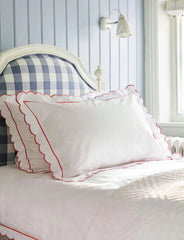 Red Scalloped Single Duvet Cover